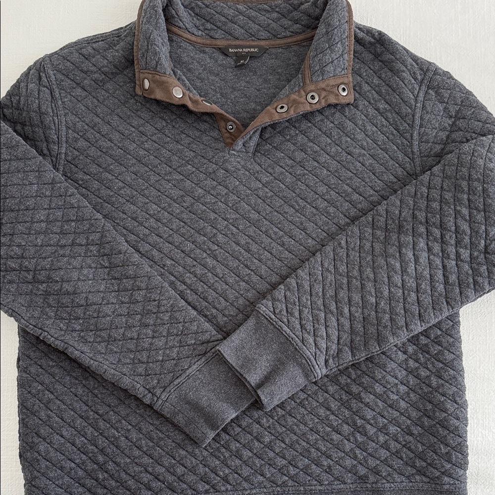 Banana Republic Quilted Pullover